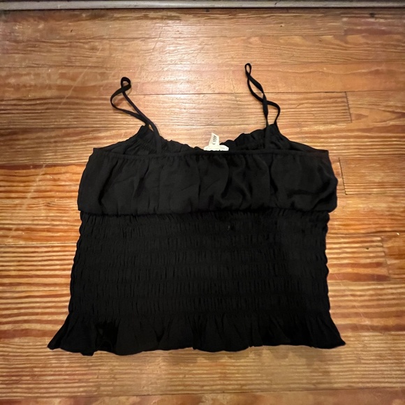 Top - Picture 2 of 3